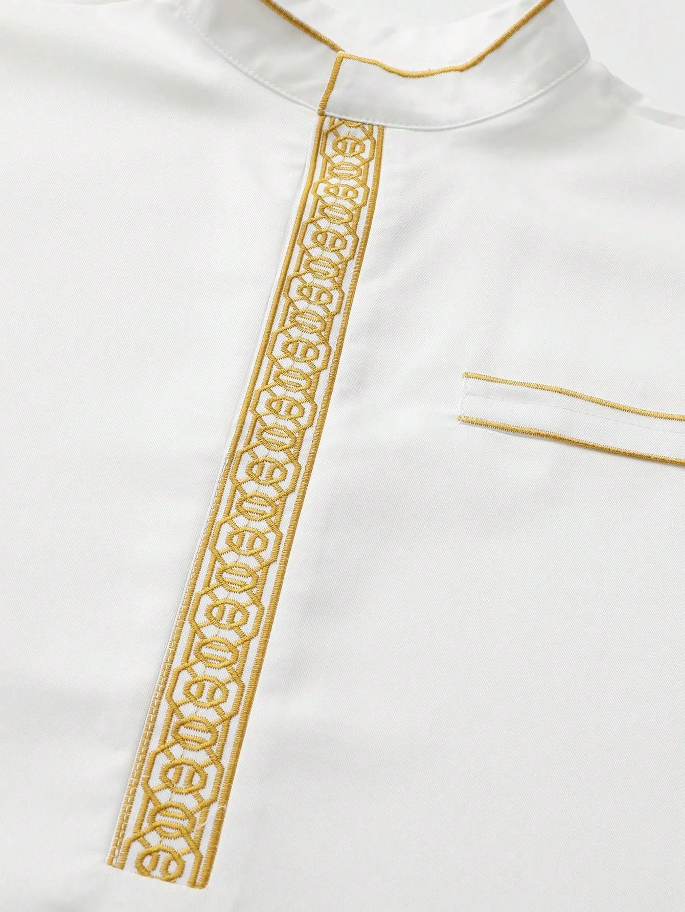 Embroidered Stand-Collar Jubah