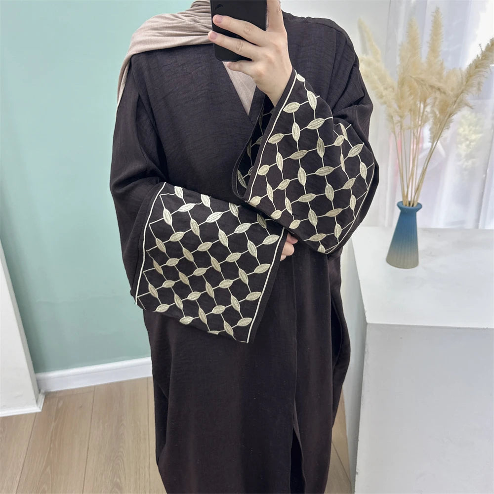 Open Abaya – Keffiyeh Print Abaya
