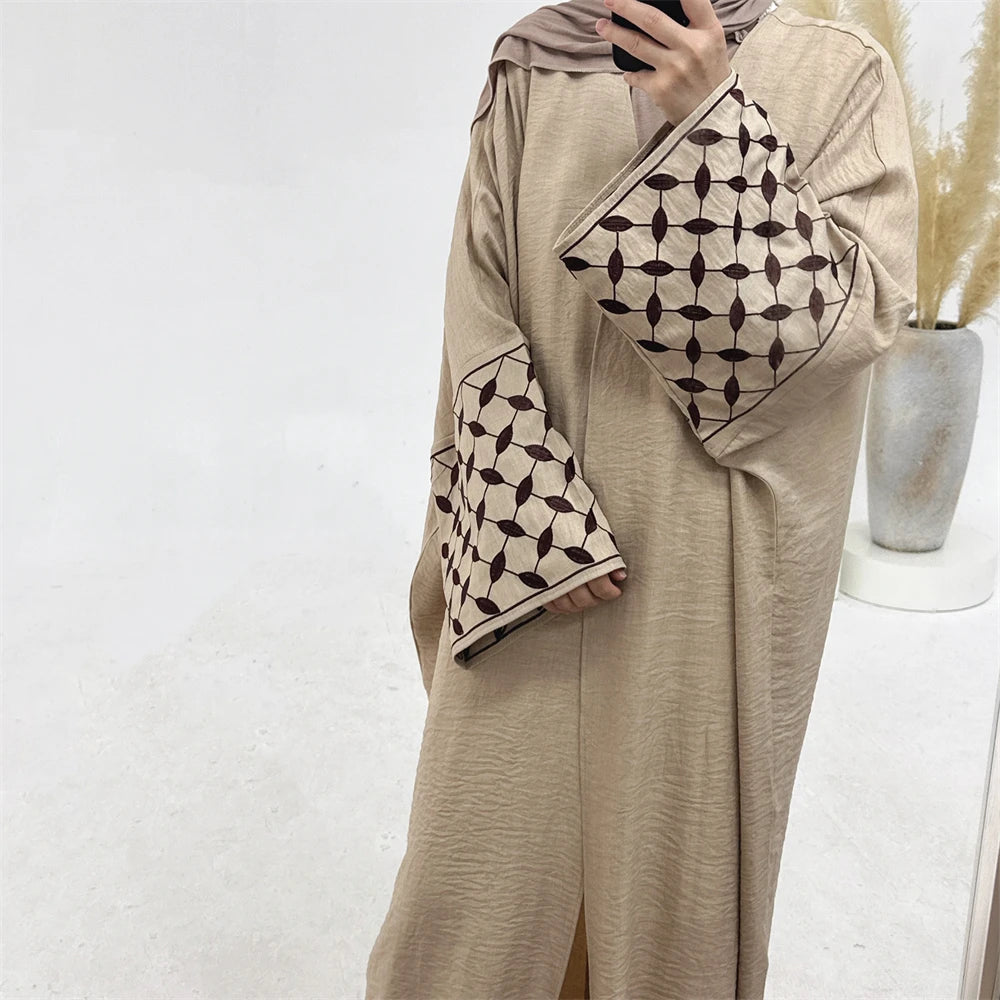Open Abaya – Keffiyeh Print Abaya