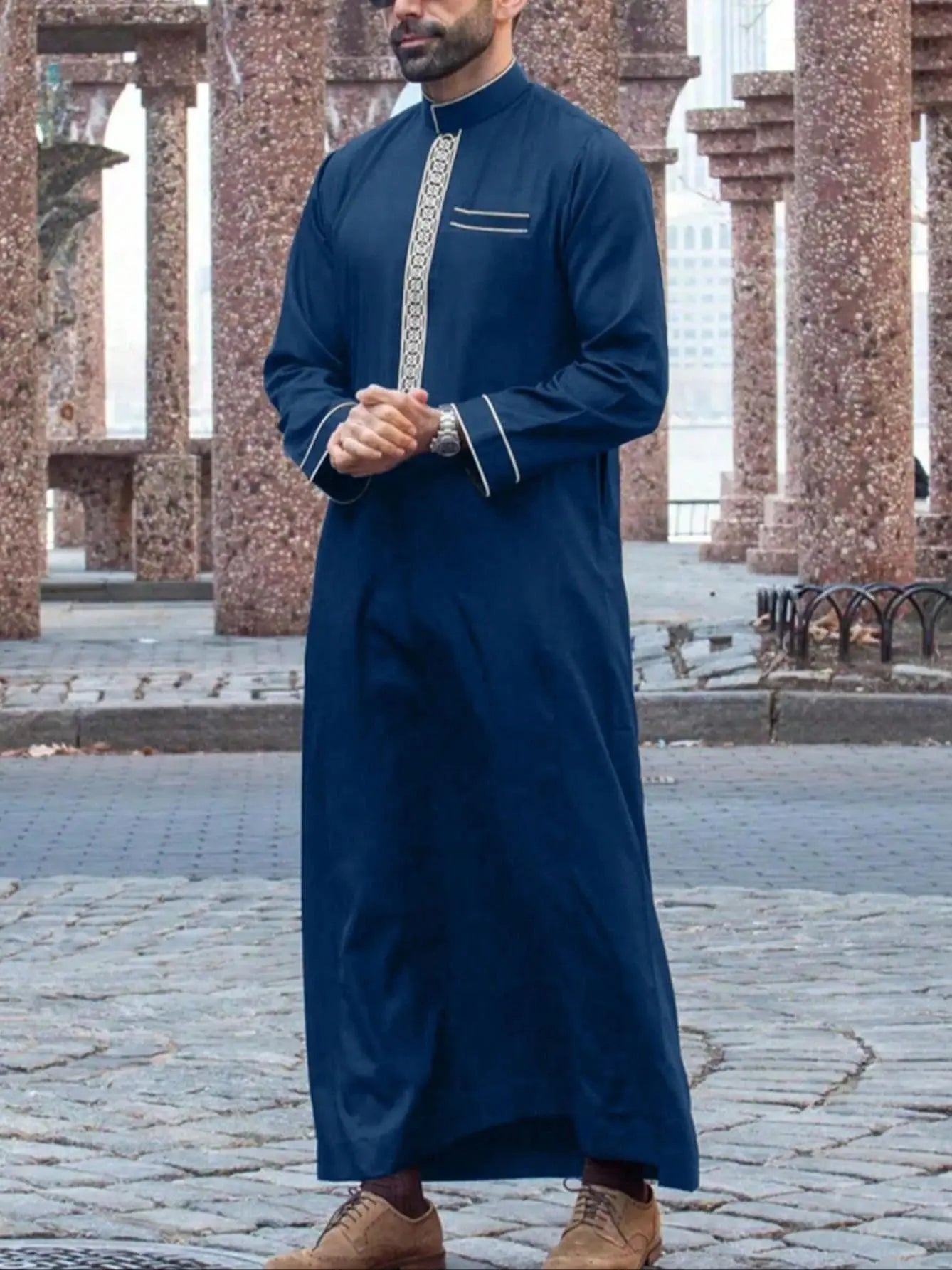 Embroidered Stand-Collar Jubah